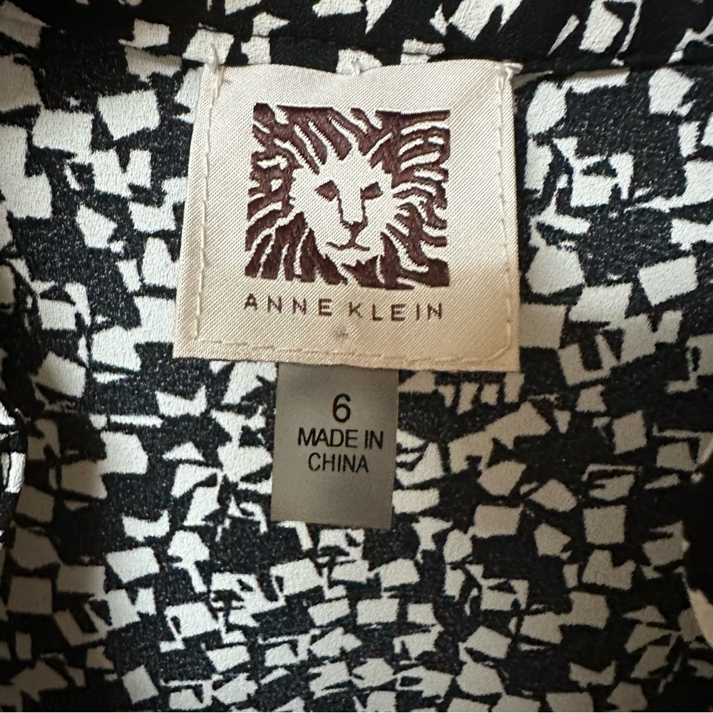 Anne Klein Black and White Patterned Midi Dress - Picture 6 of 10
